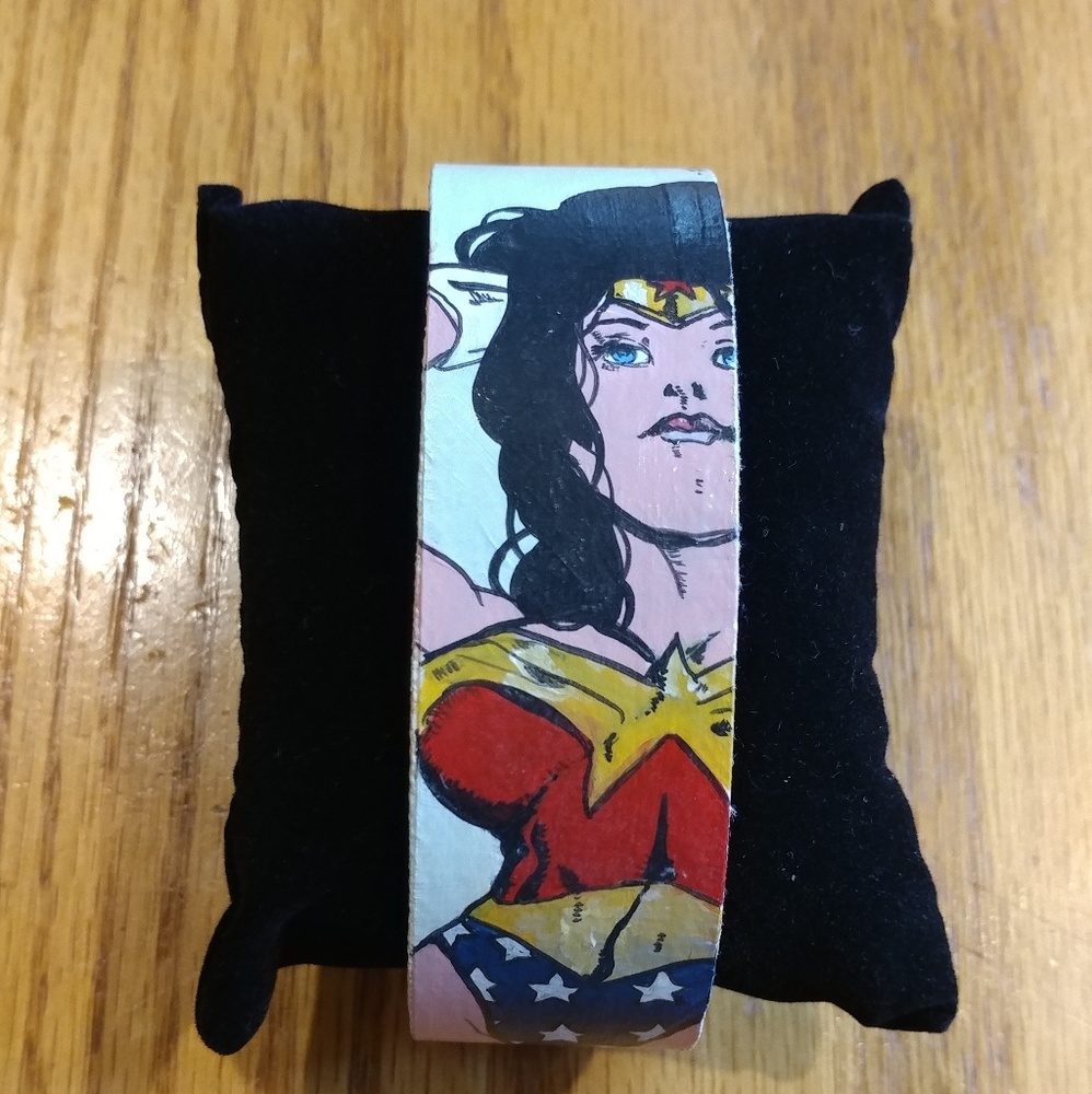 Wonder Woman Bracelet - Local Artist Made 8.25in